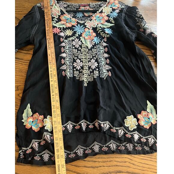 Johnny Was Dark Gray/Black Boho Riveda Embroidered Blouse Size S - Picture 6 of 7